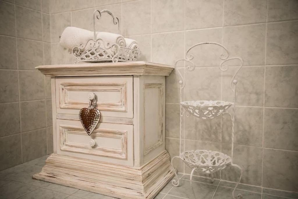 Piazza Erbe Luxury Apartment Верона Екстер'єр фото