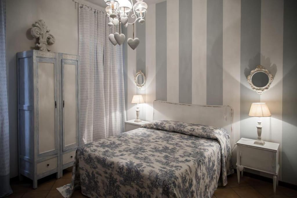 Piazza Erbe Luxury Apartment Верона Екстер'єр фото